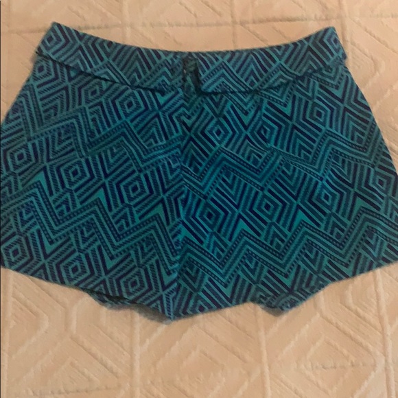Skort - Picture 4 of 6
